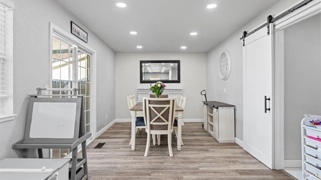 119 Mesa Ct, Vacaville, CA 95687