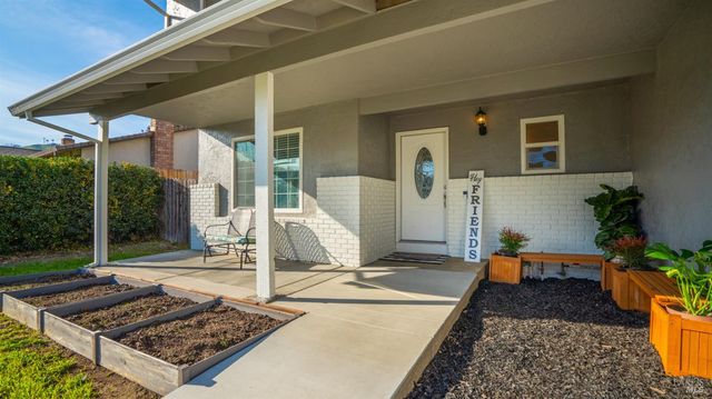 119 Mesa Ct, Vacaville, CA 95687