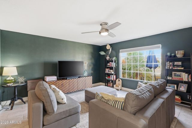 443 N HOBSON Plaza, Mesa, AZ 85203