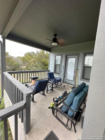 200 Scenic Crest, Lakehills, TX 78063