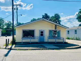 119 N Camburn Street, Stanton City, MI 48888