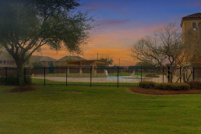 1312 Altavilla Lane, League City, TX 77573