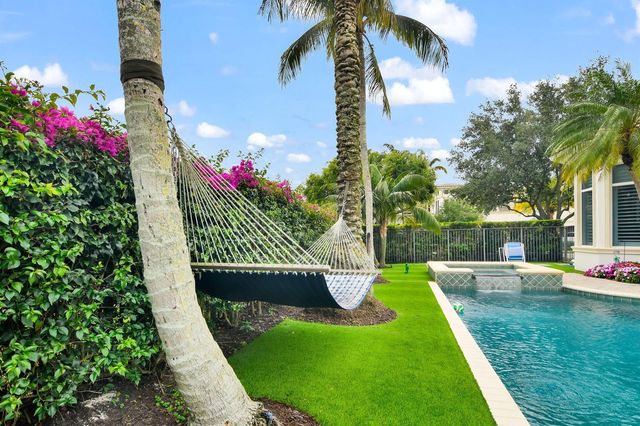 11202 Orange Hibiscus Lane, Palm Beach Gardens, FL 33418