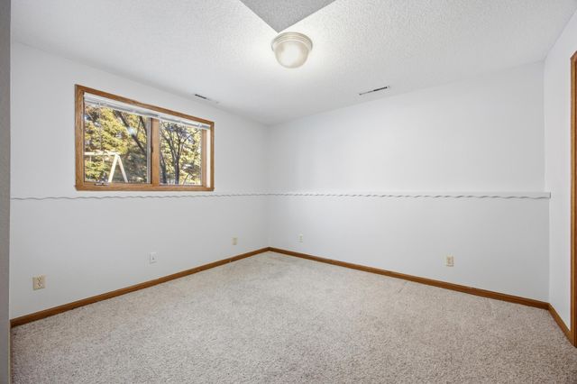 2853 26th Street Circle S, Moorhead, MN 56560