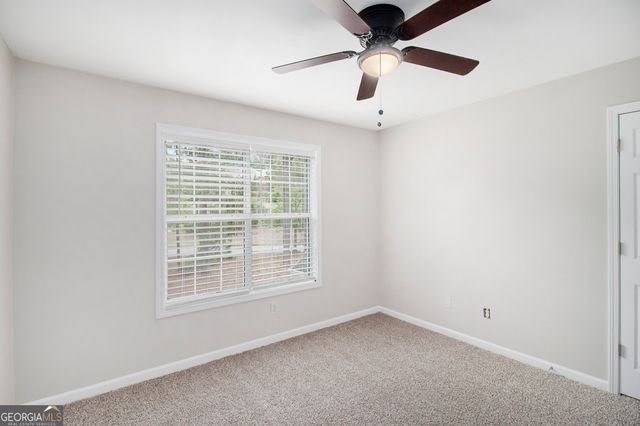 1085 Crown River Parkway, Mcdonough, GA 30252