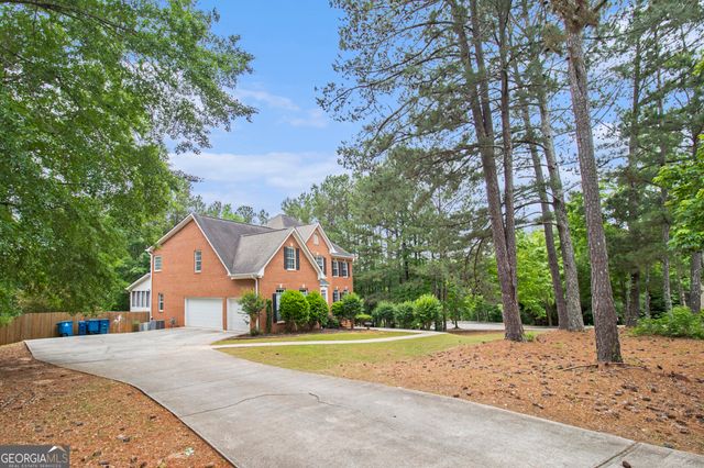 1085 Crown River Parkway, Mcdonough, GA 30252