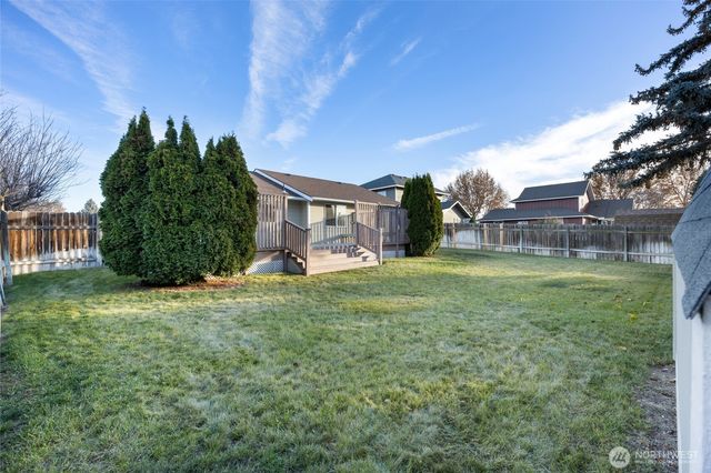 2214 S Belair Drive, Moses Lake, WA 98837