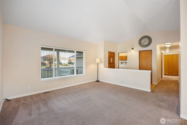 2214 S Belair Drive, Moses Lake, WA 98837