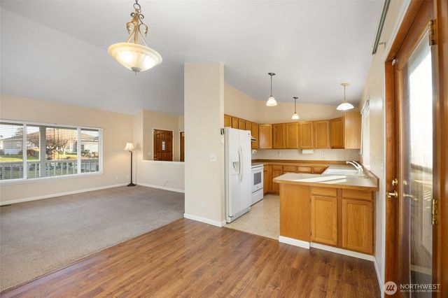 2214 S Belair Drive, Moses Lake, WA 98837