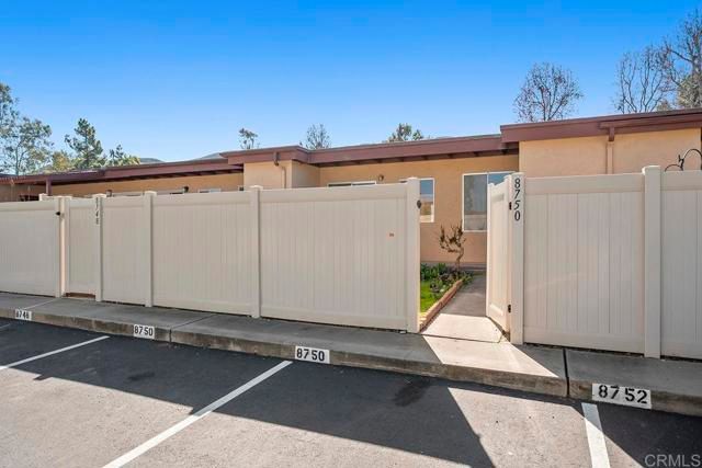 8750 Wahl Street, Santee, CA 92071