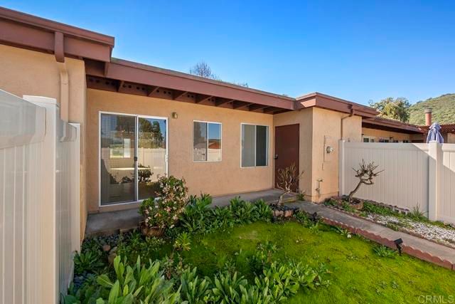 8750 Wahl Street, Santee, CA 92071