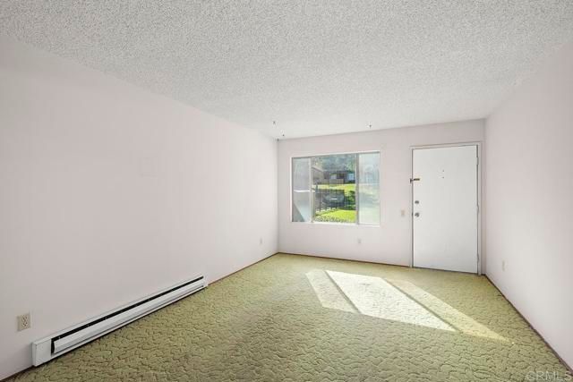 8750 Wahl Street, Santee, CA 92071