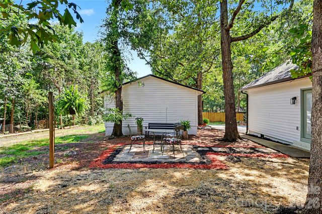408 Birmingham Lane, Monroe, NC 28110