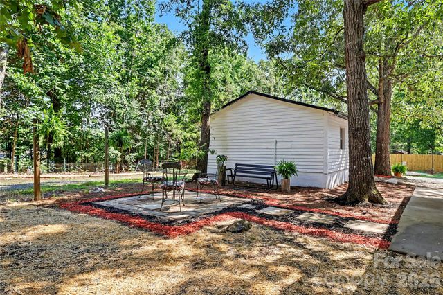 408 Birmingham Lane, Monroe, NC 28110