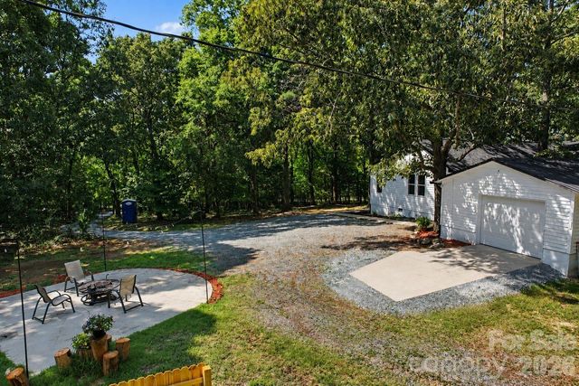 408 Birmingham Lane, Monroe, NC 28110