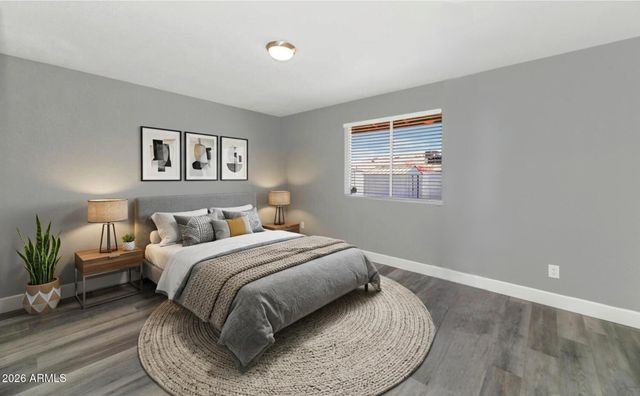 4017 W GROVERS Avenue, Glendale, AZ 85308