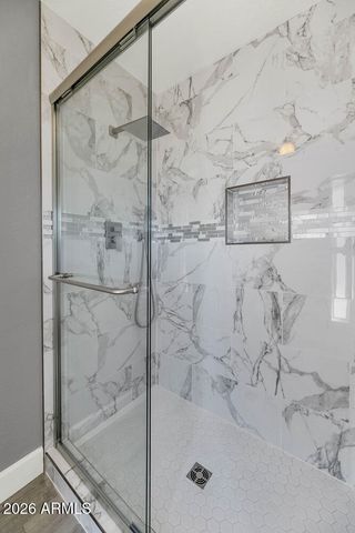 4017 W GROVERS Avenue, Glendale, AZ 85308