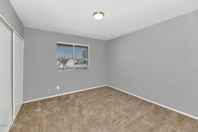 4017 W GROVERS Avenue, Glendale, AZ 85308