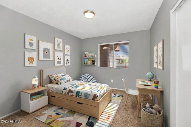 4017 W GROVERS Avenue, Glendale, AZ 85308