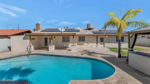 4017 W GROVERS Avenue, Glendale, AZ 85308