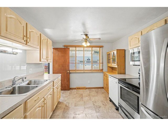3270 W 93rd Ave, Westminster, CO 80031