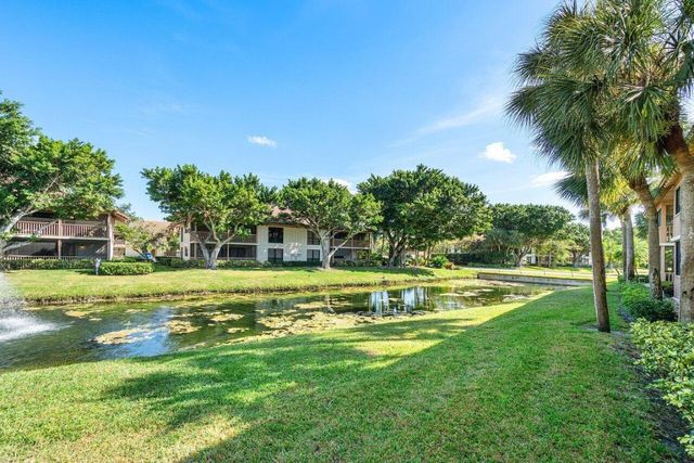 508 Brackenwood Place, Palm Beach Gardens, FL 33418