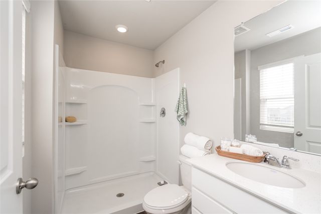 3451 10th Avenue SW, Altoona, IA 50009