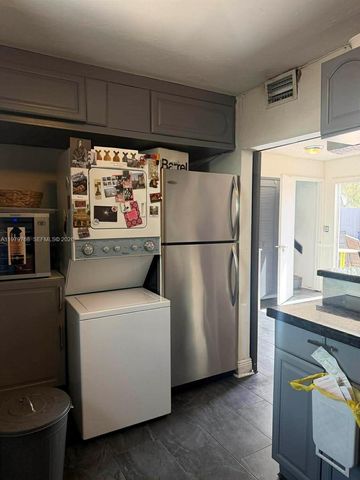 6936 SW 110th Ave, Miami, FL 33173