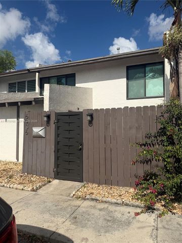 6936 SW 110th Ave, Miami, FL 33173