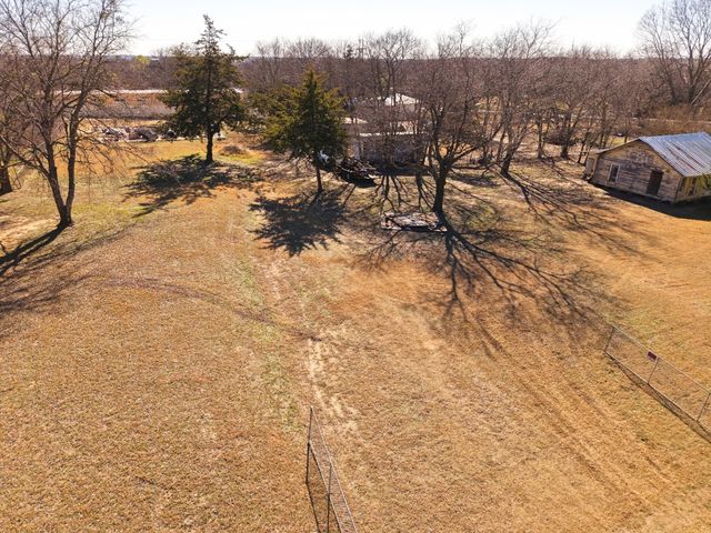 2517 S First Street, Sherman, TX 75090