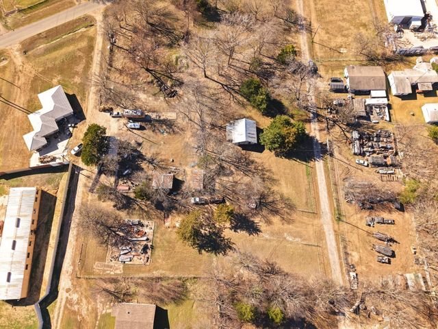 2517 S First Street, Sherman, TX 75090