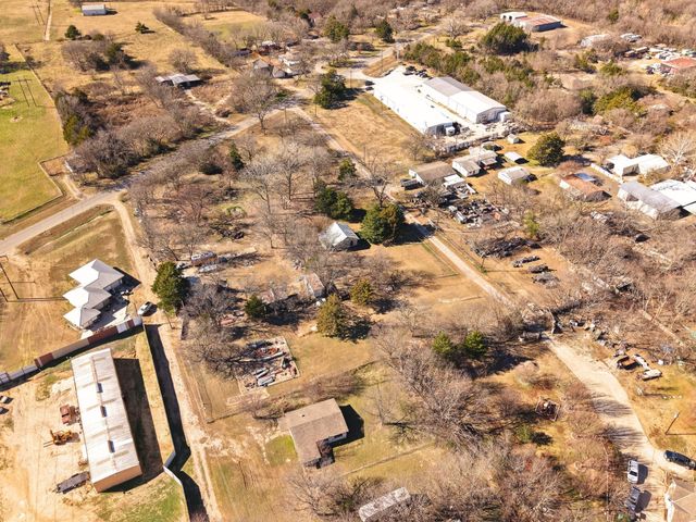 2517 S First Street, Sherman, TX 75090