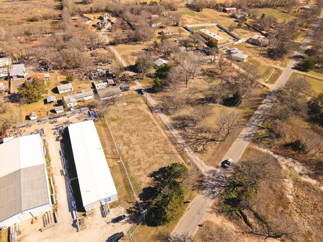 2517 S First Street, Sherman, TX 75090