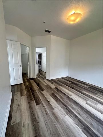 3713 CONROY ROAD 1932, Orlando, FL 32839