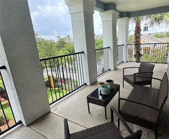 3713 CONROY ROAD 1932, Orlando, FL 32839