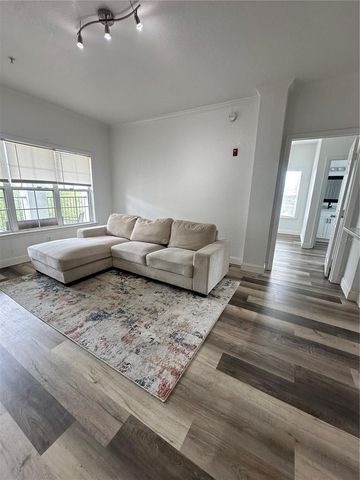 3713 CONROY ROAD 1932, Orlando, FL 32839