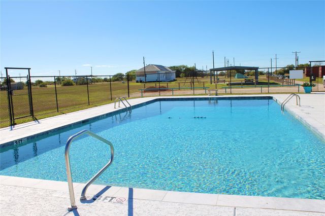 223 Baracuda Drive, Palacios, TX 77465