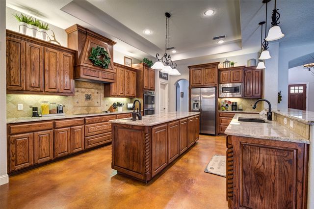 9199 FM 1810, Chico, TX 76431