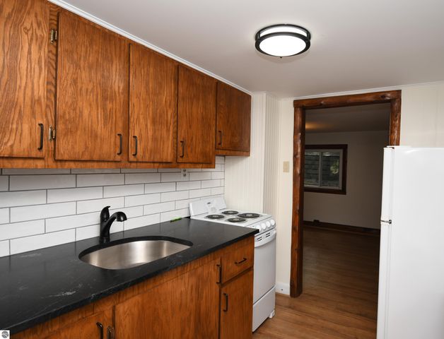 4927 S US-23, Greenbush, MI 48738