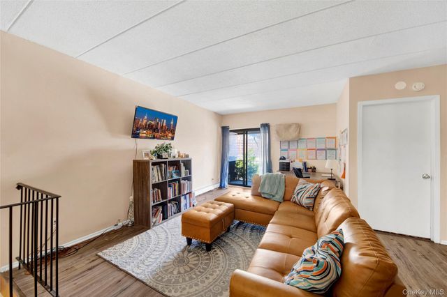 721 Thieriot Avenue, Bronx, NY 10473