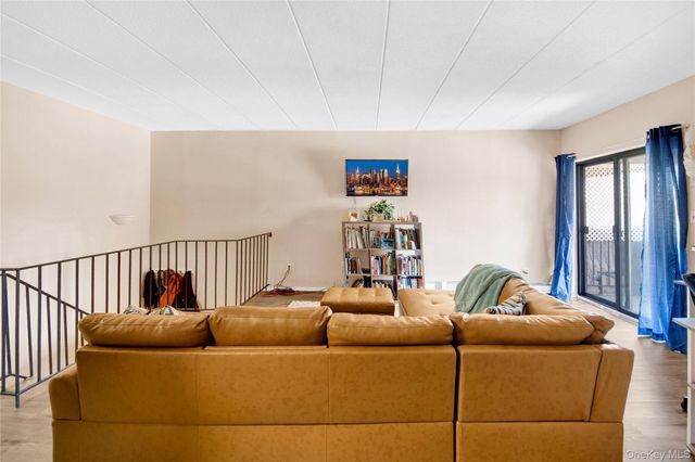 721 Thieriot Avenue, Bronx, NY 10473