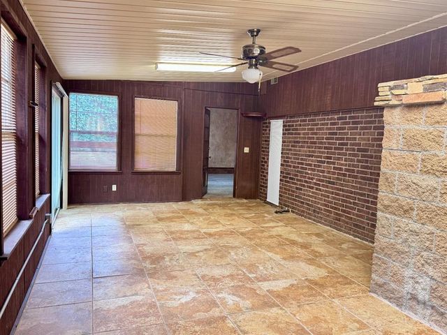 3812 NE 142nd Circle, Edmond, OK 73013