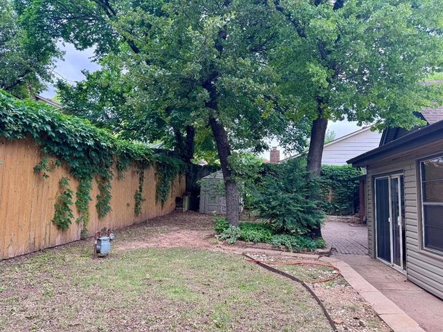 3812 NE 142nd Circle, Edmond, OK 73013