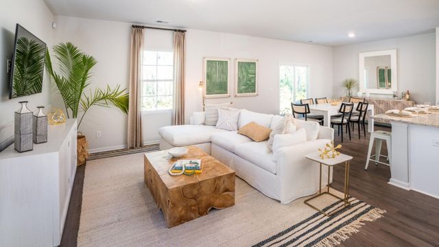 309 Tiliwa Street, Summerville, SC 29486