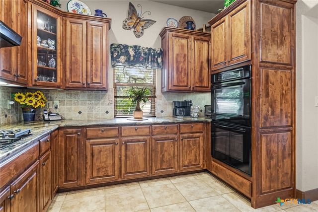 2581 Otter Way, New Braunfels, TX 78132