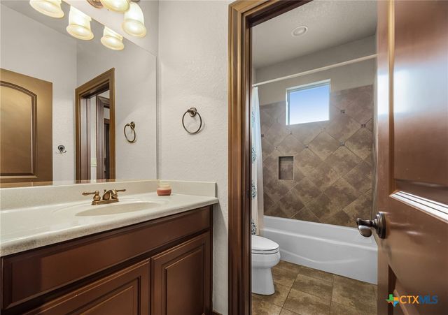 2581 Otter Way, New Braunfels, TX 78132