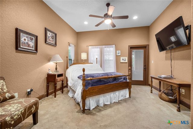 2581 Otter Way, New Braunfels, TX 78132