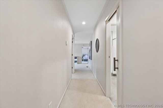 5715 S Evanston Place, Tulsa, OK 74105