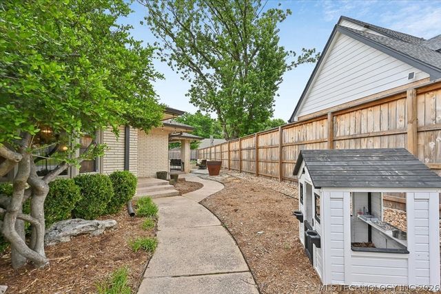 5715 S Evanston Place, Tulsa, OK 74105