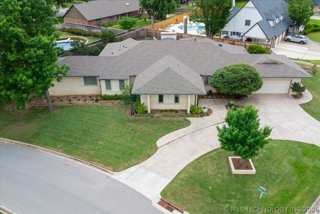5715 S Evanston Place, Tulsa, OK 74105